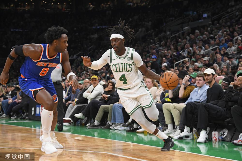 队展现自我 队展现自我